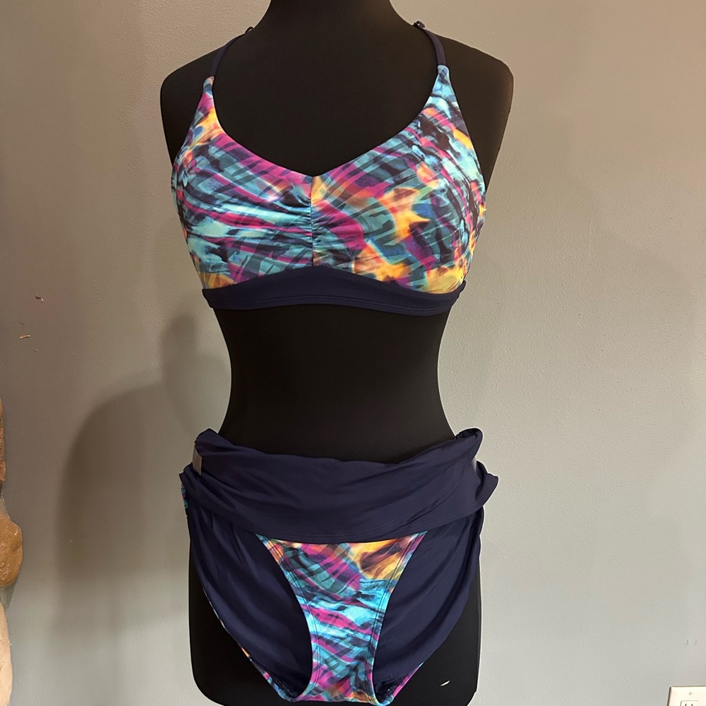 Calia Women's Swim Suit Size Medium.